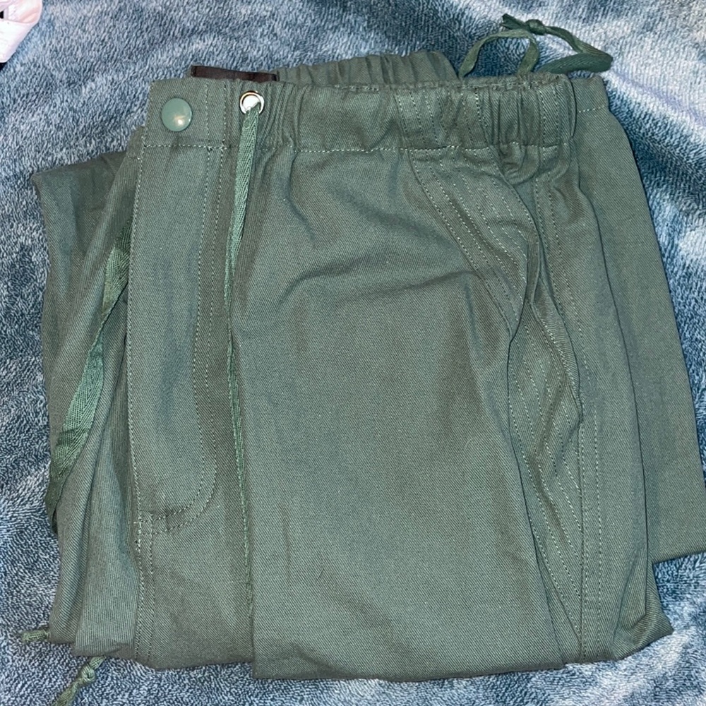 Green baggy cargo flare pants